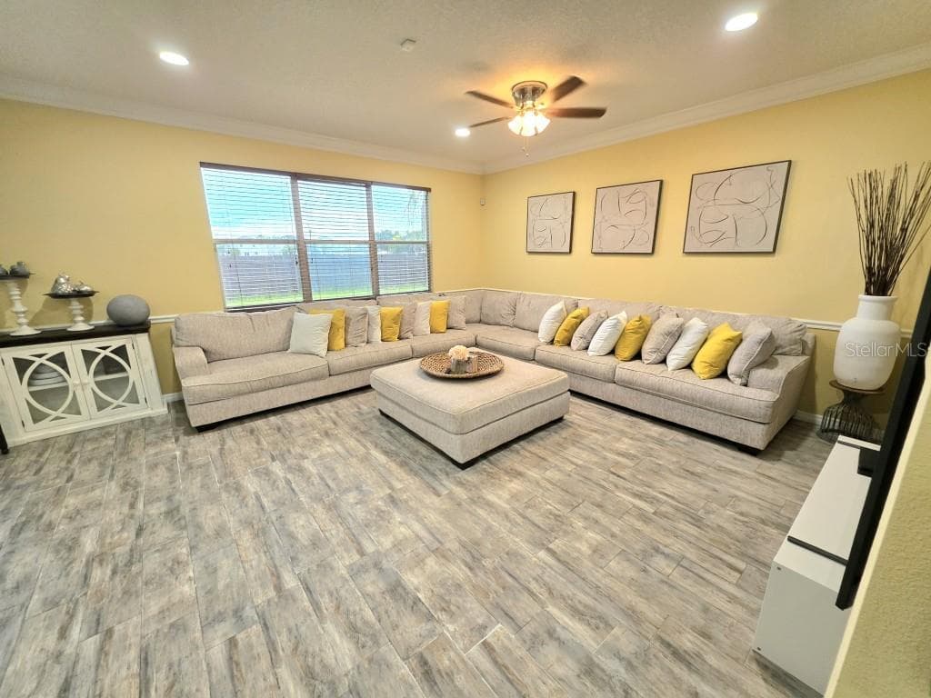 Single Family Residence at 2608 LYNDSCAPE ST, ORLANDO, photo 20 of 62
