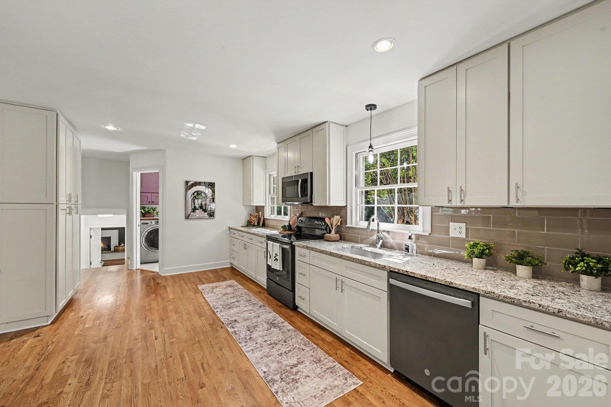 Single Family Residence at 2271 Ferncliff Road, Rock Hill, photo 6 of 21