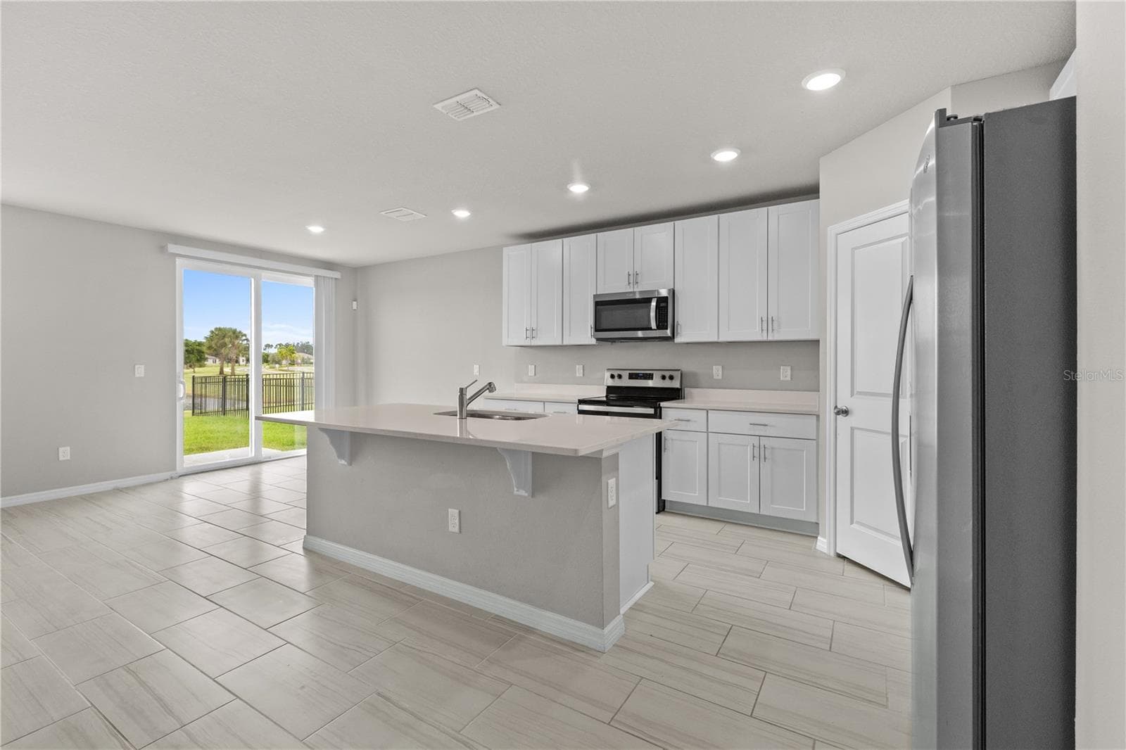 Single Family Residence at 13911 RICHLAND GULF CIR, PARRISH, photo 5 of 52
