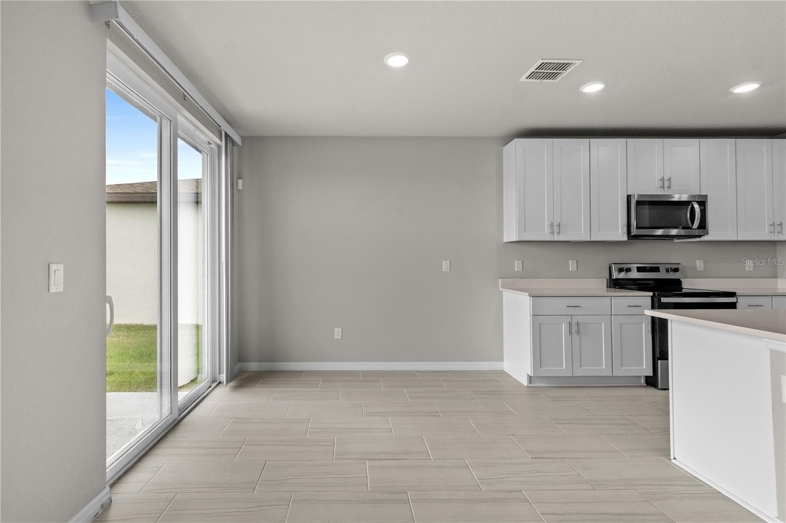 Single Family Residence at 13911 RICHLAND GULF CIR, PARRISH, photo 13 of 52