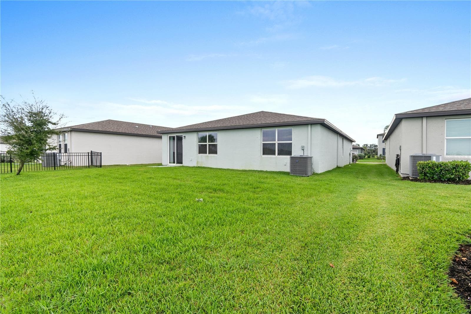 Single Family Residence at 13911 RICHLAND GULF CIR, PARRISH, photo 42 of 52