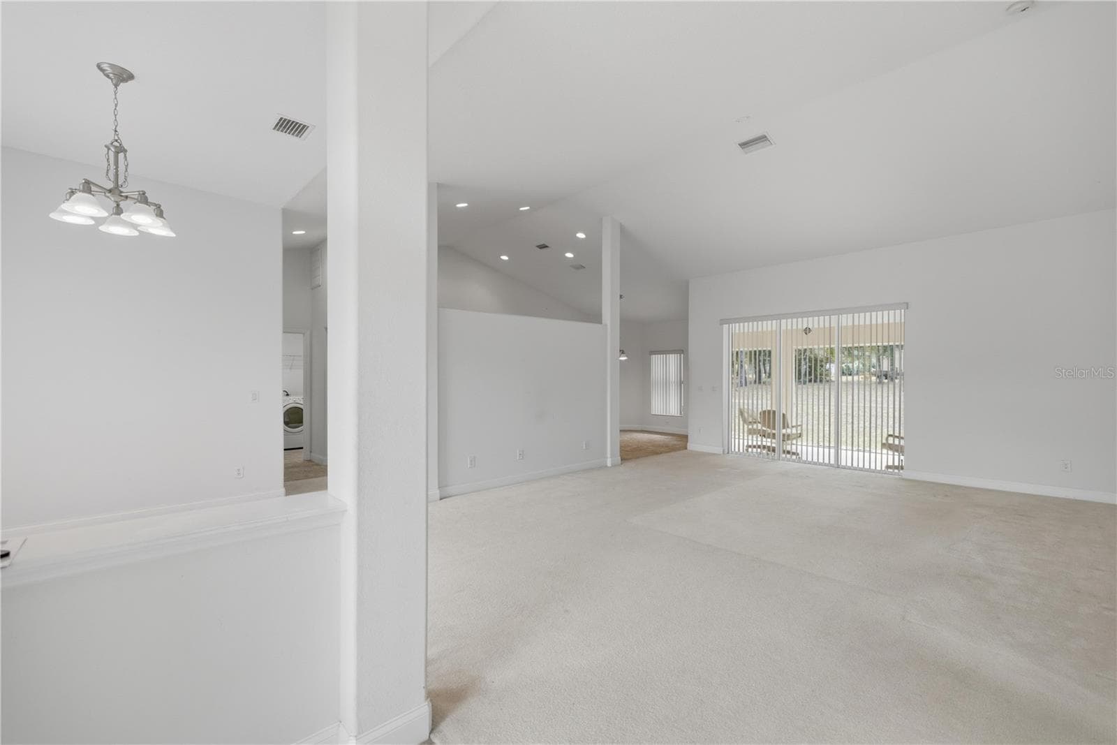 Single Family Residence at 2820 E NEWHAVEN ST, INVERNESS, photo 6 of 64