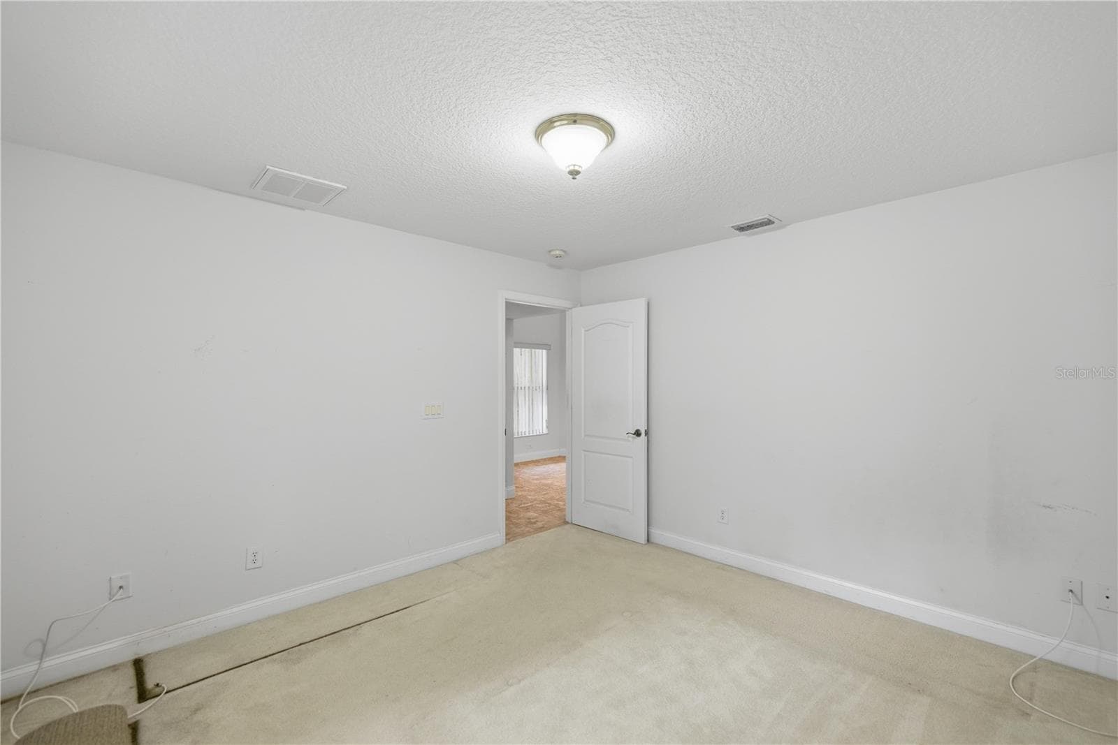 Single Family Residence at 2820 E NEWHAVEN ST, INVERNESS, photo 36 of 64