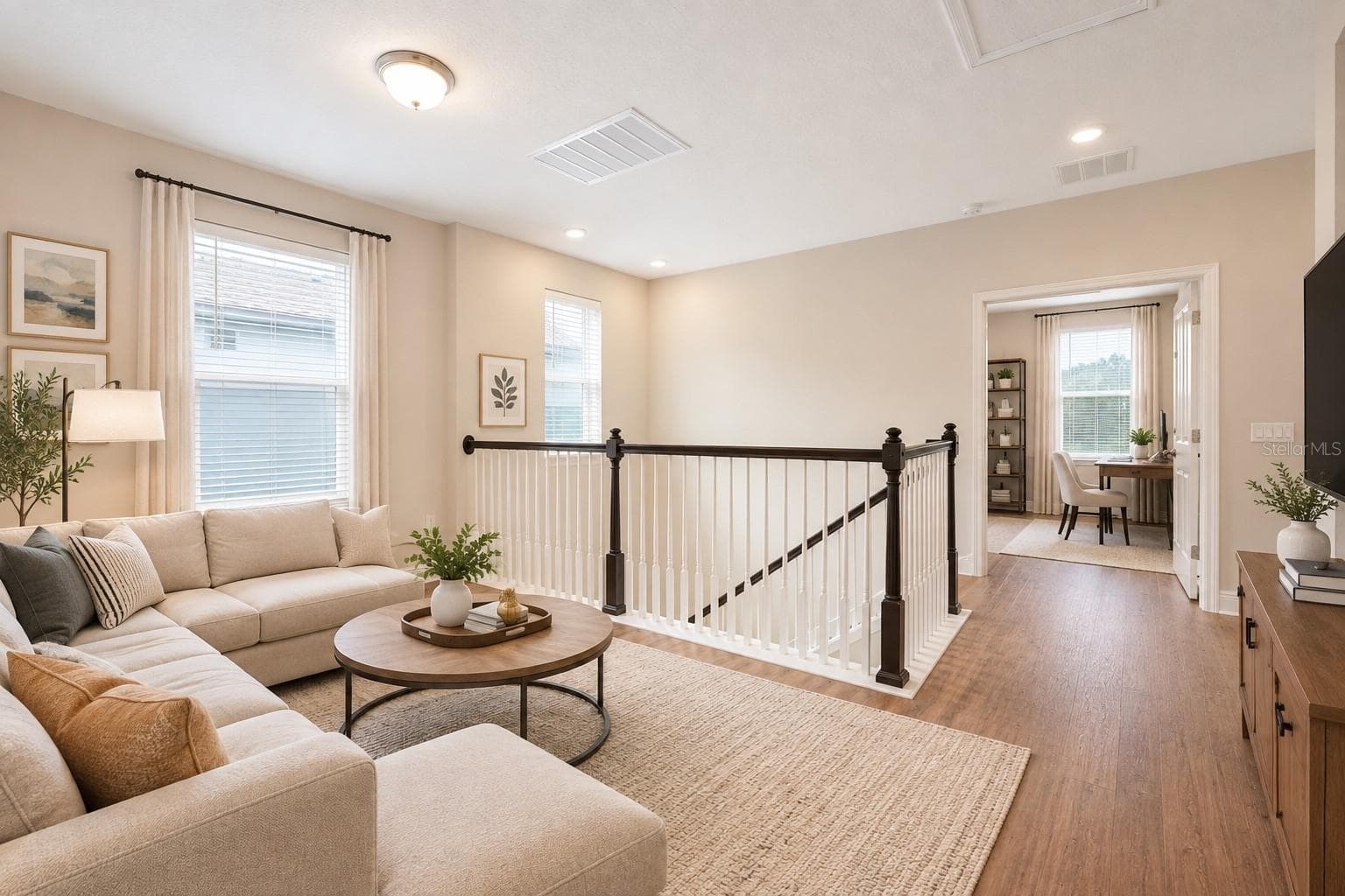 Single Family Residence at 9936 PALLIDA HICKORY WAY, WINTER GARDEN, photo 14 of 37