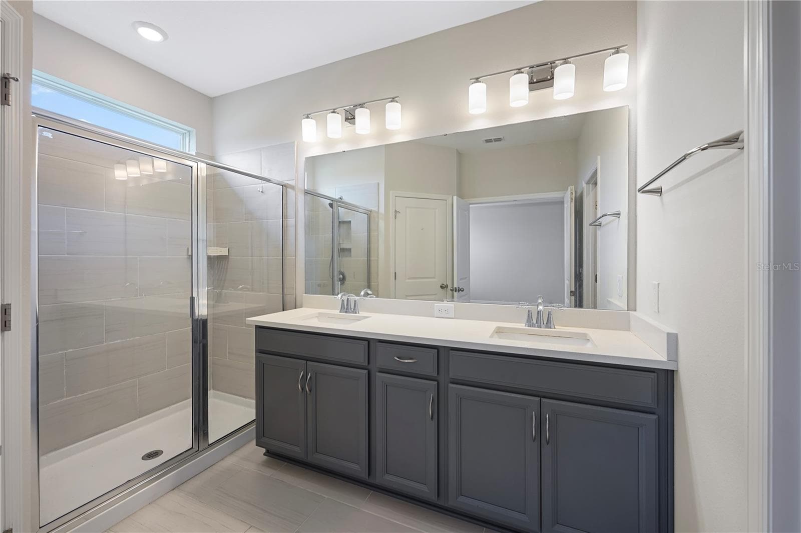 Primary bathroom - 9936 PALLIDA HICKORY WAY, WINTER GARDEN