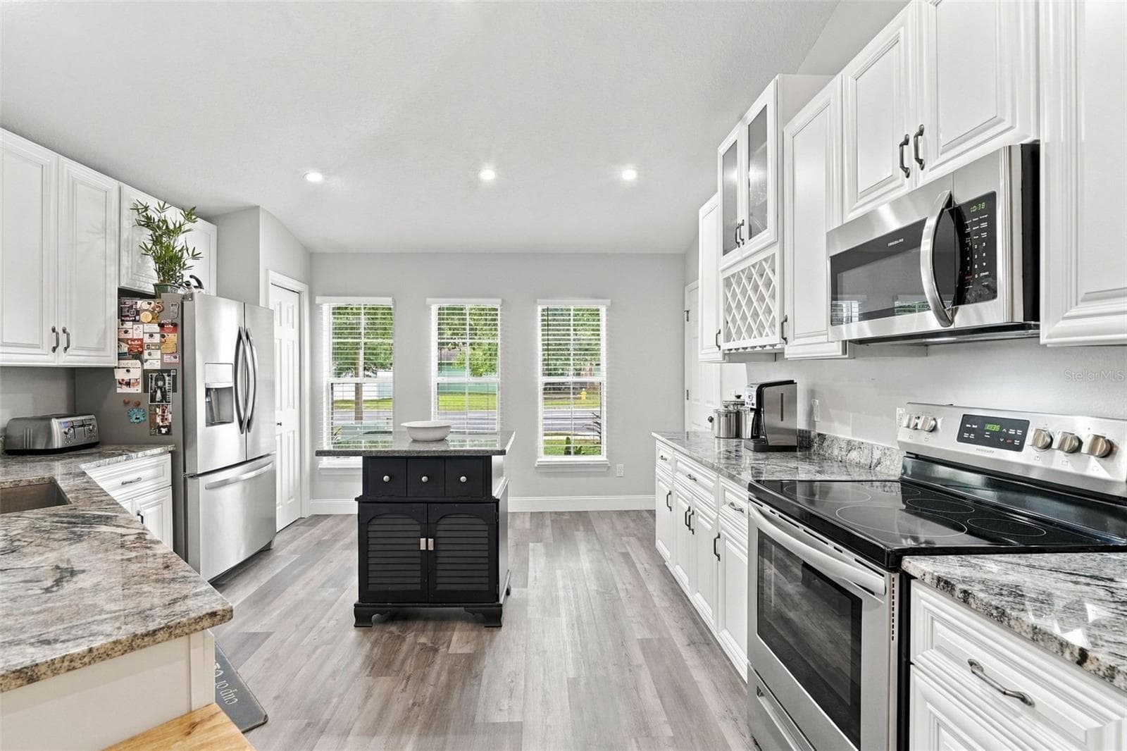 This huge kitchen has been completely remodeled! - 430 DEANNA CIR, DELAND