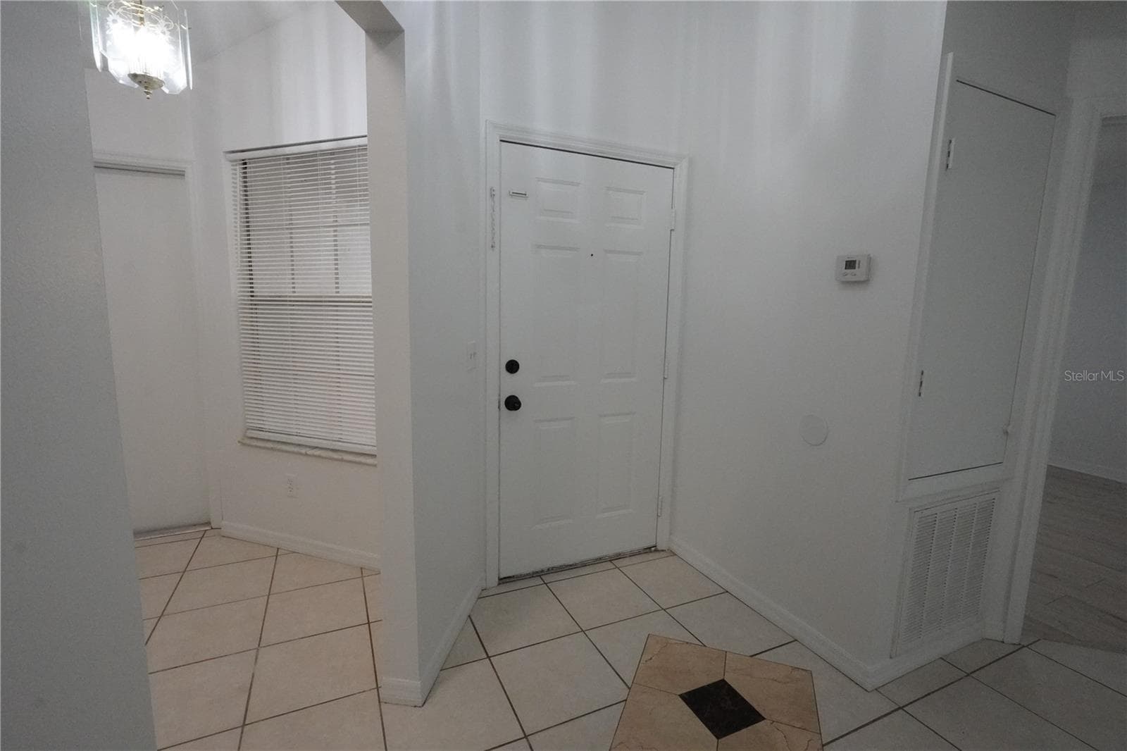 Single Family Residence at DEAN ACRES, ORLANDO, photo 5 of 44