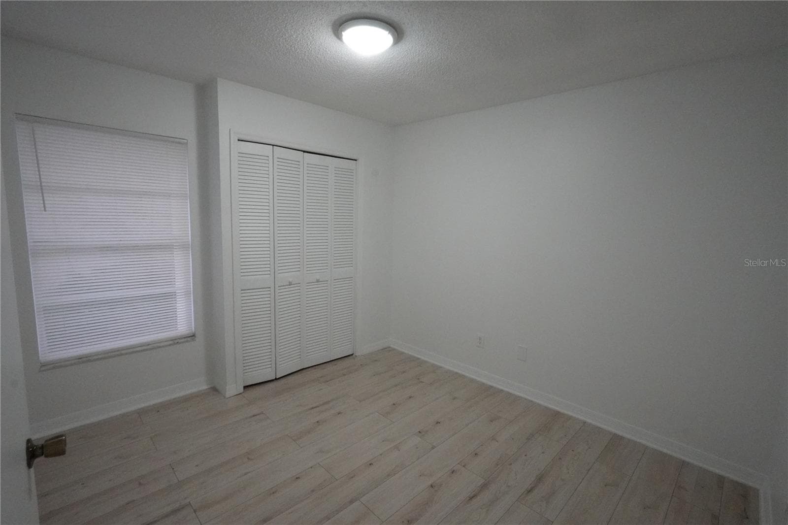 Single Family Residence at DEAN ACRES, ORLANDO, photo 19 of 44