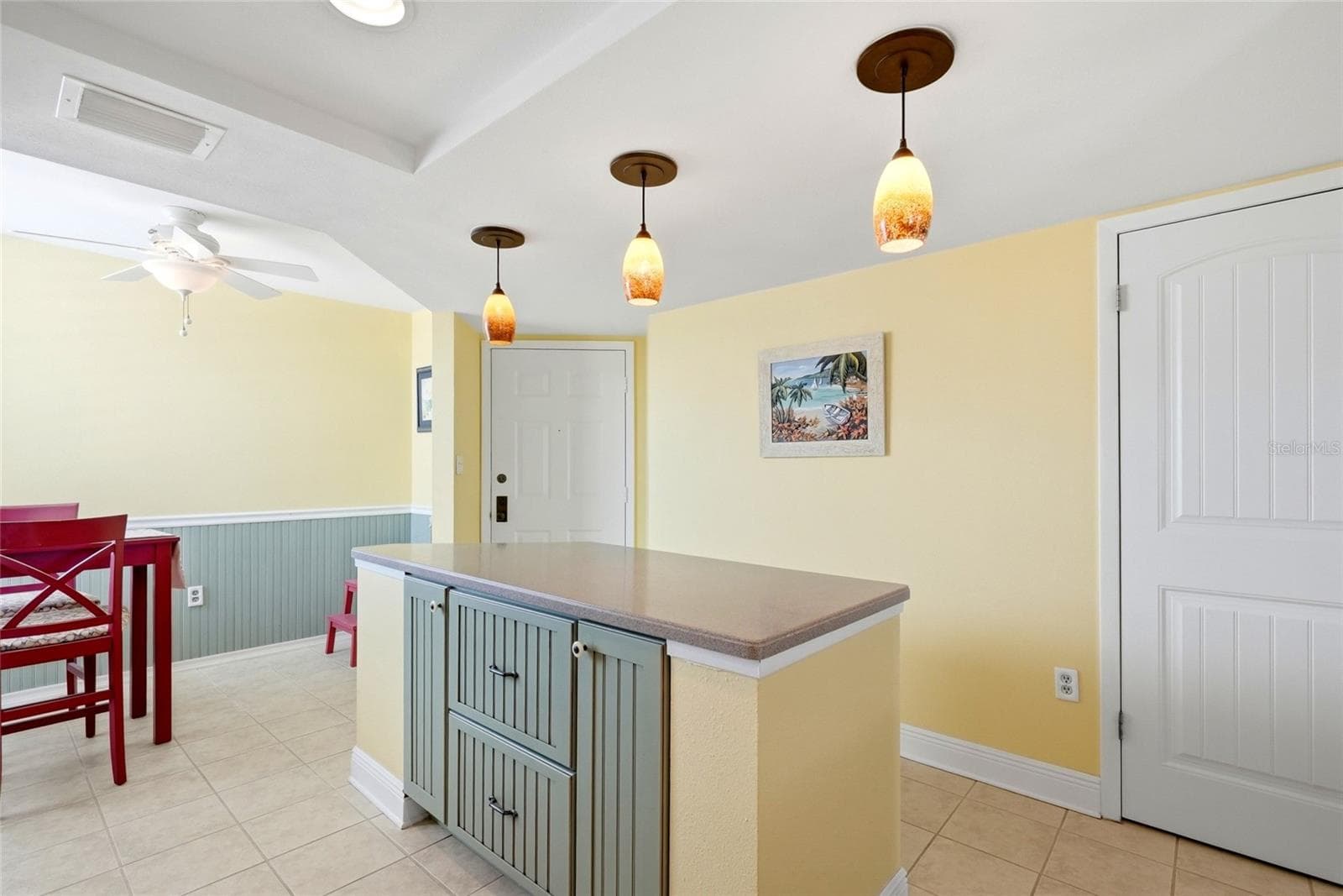 Condominium at 1328 PASADENA AVE S #308, SOUTH PASADENA, photo 9 of 33