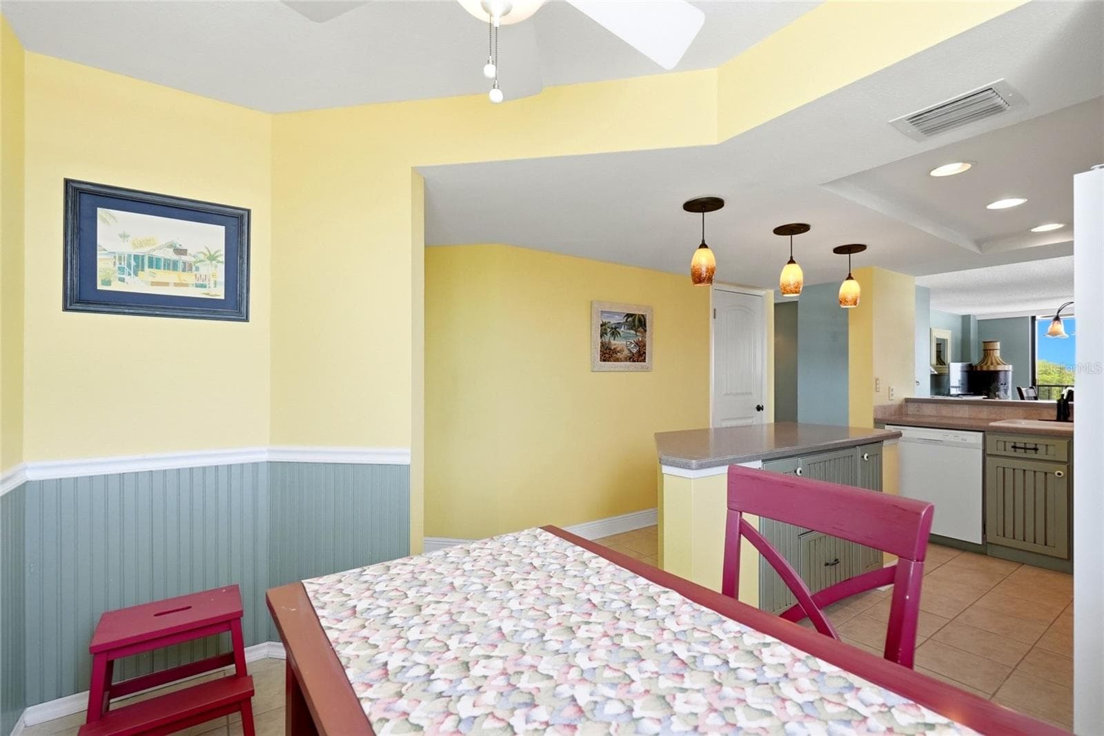 Condominium at 1328 PASADENA AVE S #308, SOUTH PASADENA, photo 10 of 33