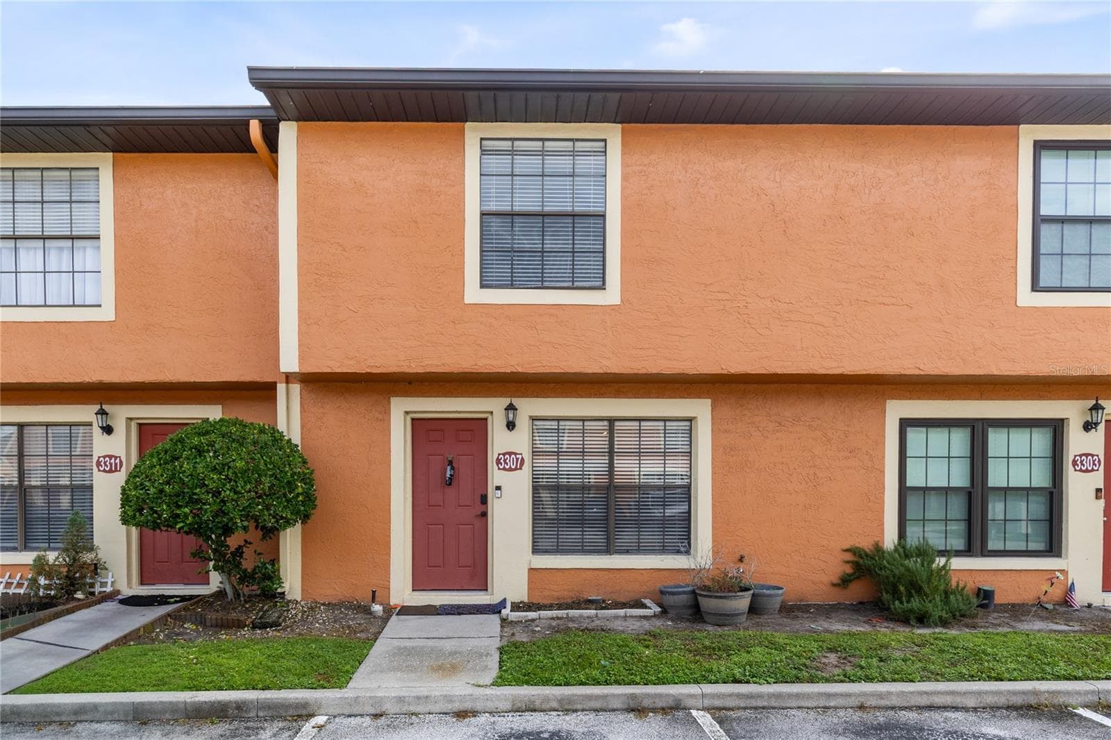 Townhouse at 3307 AMBER WOOD WAY #106, WINTER PARK, photo 2 of 28