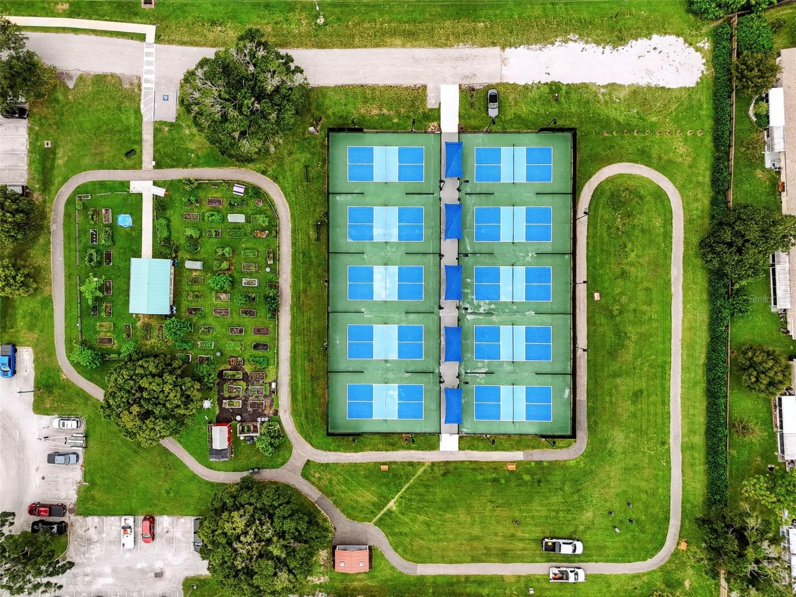Public Pickleball Courts nearby - 852 OXFORD CT, DUNEDIN