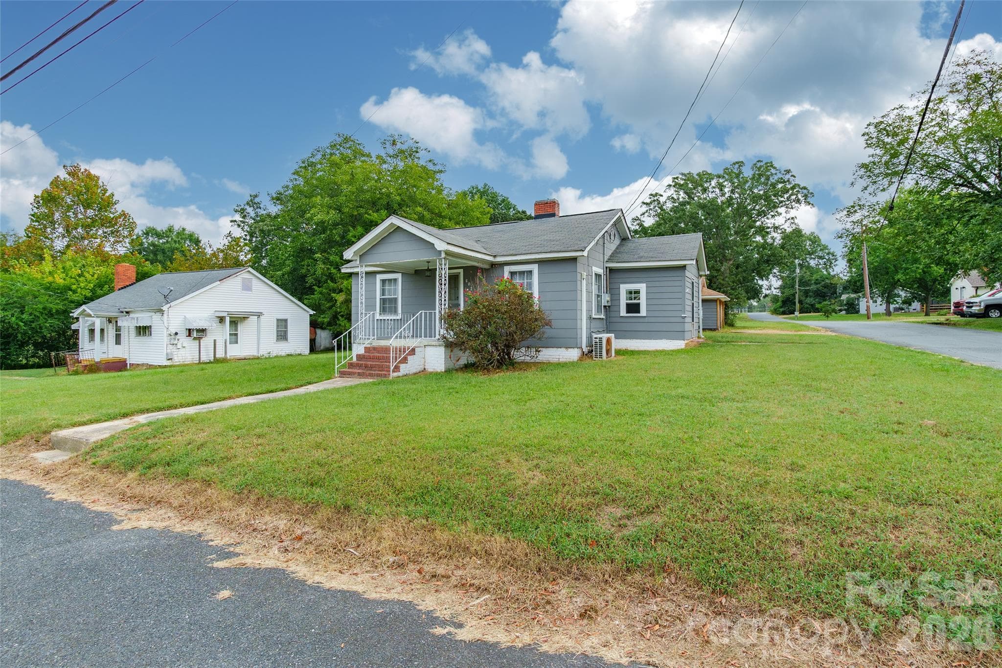 Single Family Residence at 602 Ross Street, Marshville, photo 3 of 31