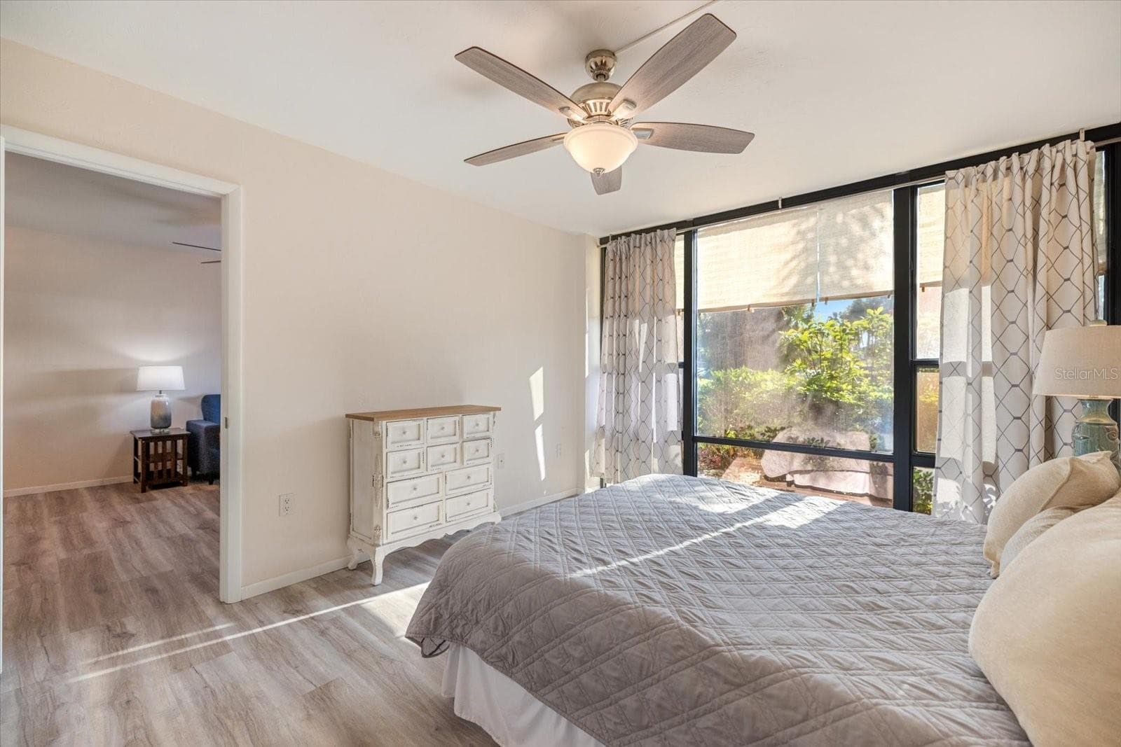 Condominium at 612 BIRD BAY DR S #118, VENICE, photo 8 of 31