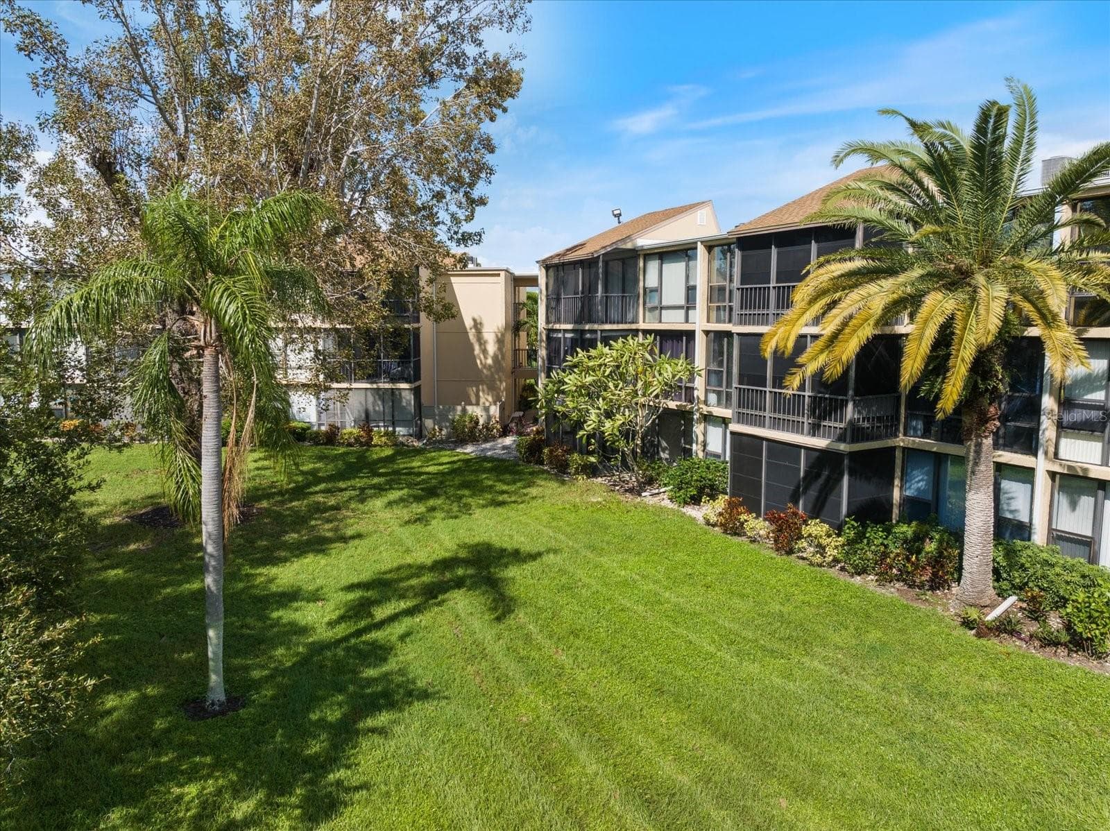 Condominium at 612 BIRD BAY DR S #118, VENICE, photo 15 of 31
