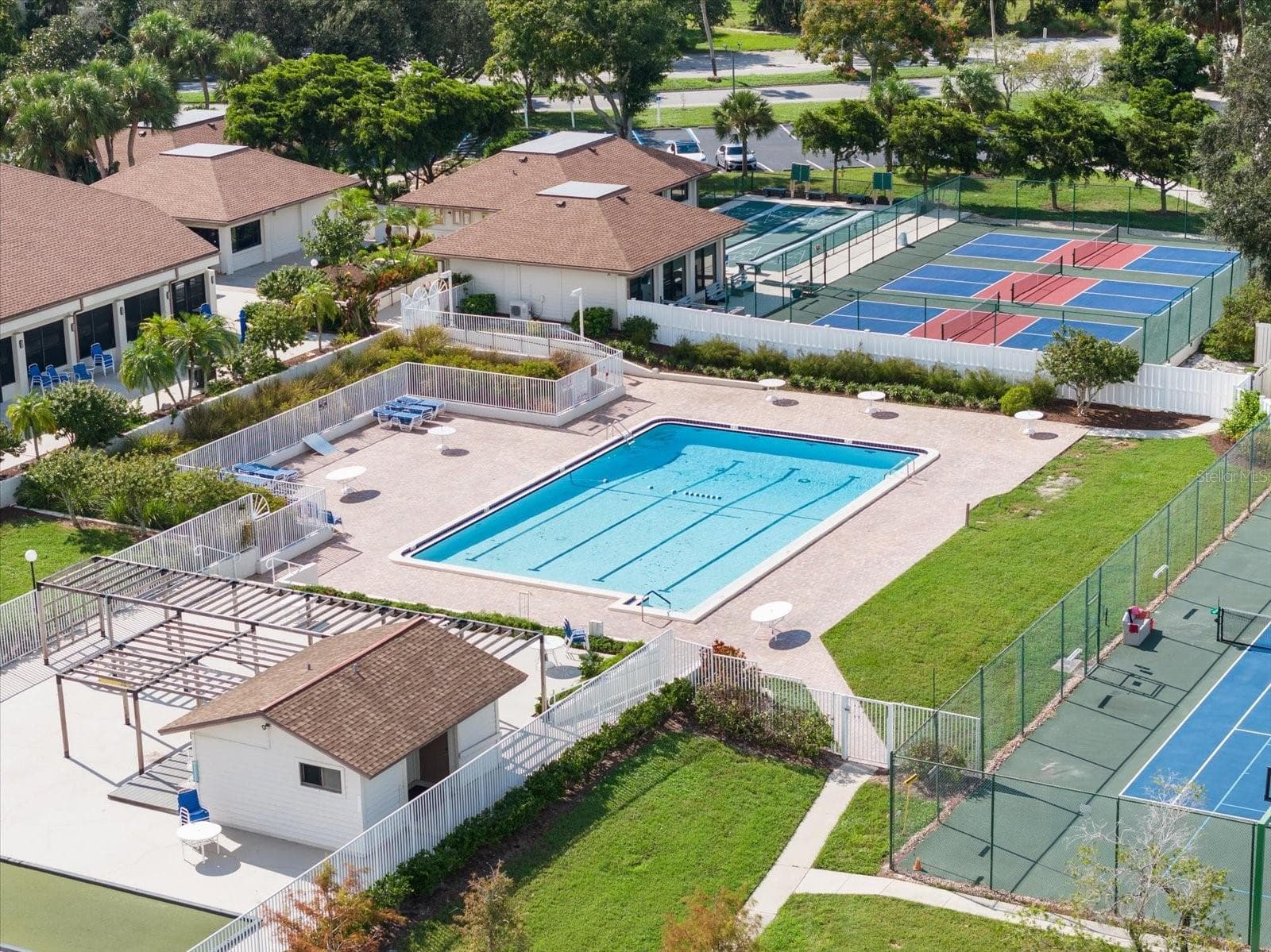 Condominium at 612 BIRD BAY DR S #118, VENICE, photo 19 of 31