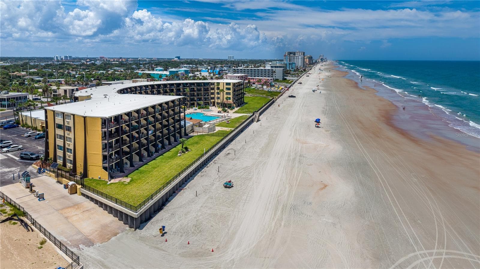 Condo - Hotel at 2301 S ATLANTIC AVE #235, DAYTONA BEACH SHORES, photo 21 of 30