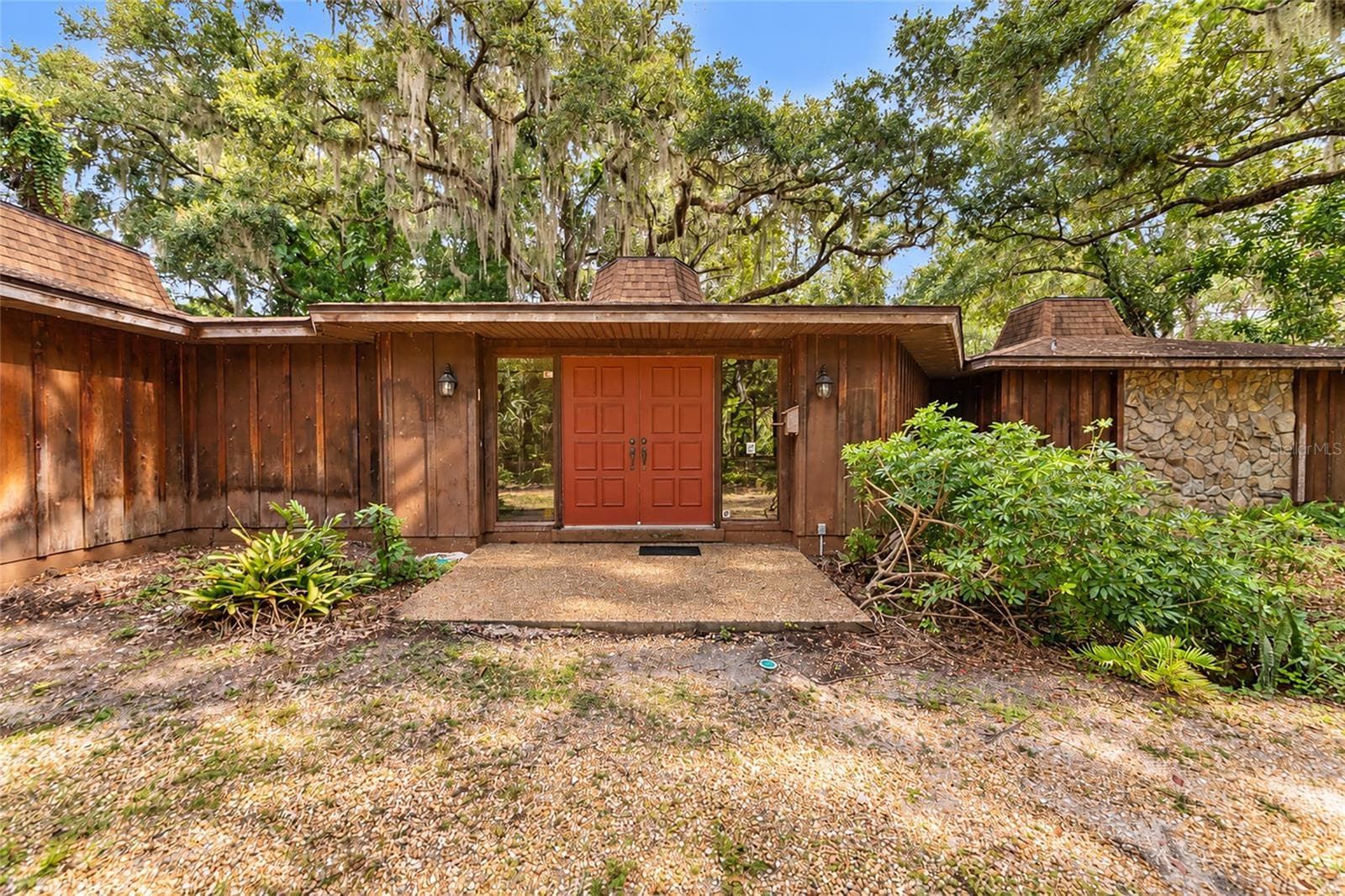 Double Front Entry Doors to this Custom Home - 4781 STONE RIDGE TRL, SARASOTA