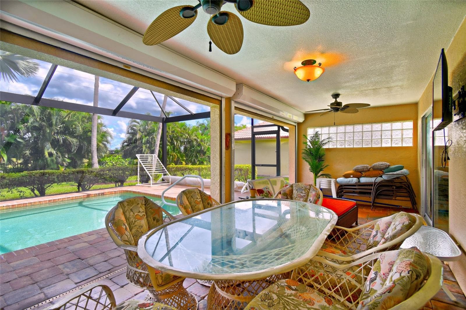 Single Family Residence at 24068 REDFISH COVE DR, PUNTA GORDA, photo 25 of 38