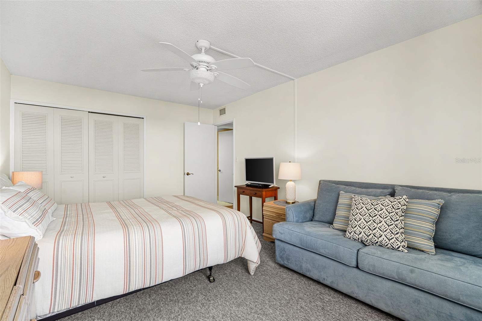 Condominium at 9425 BLIND PASS RD #1006, ST PETE BEACH, photo 25 of 58
