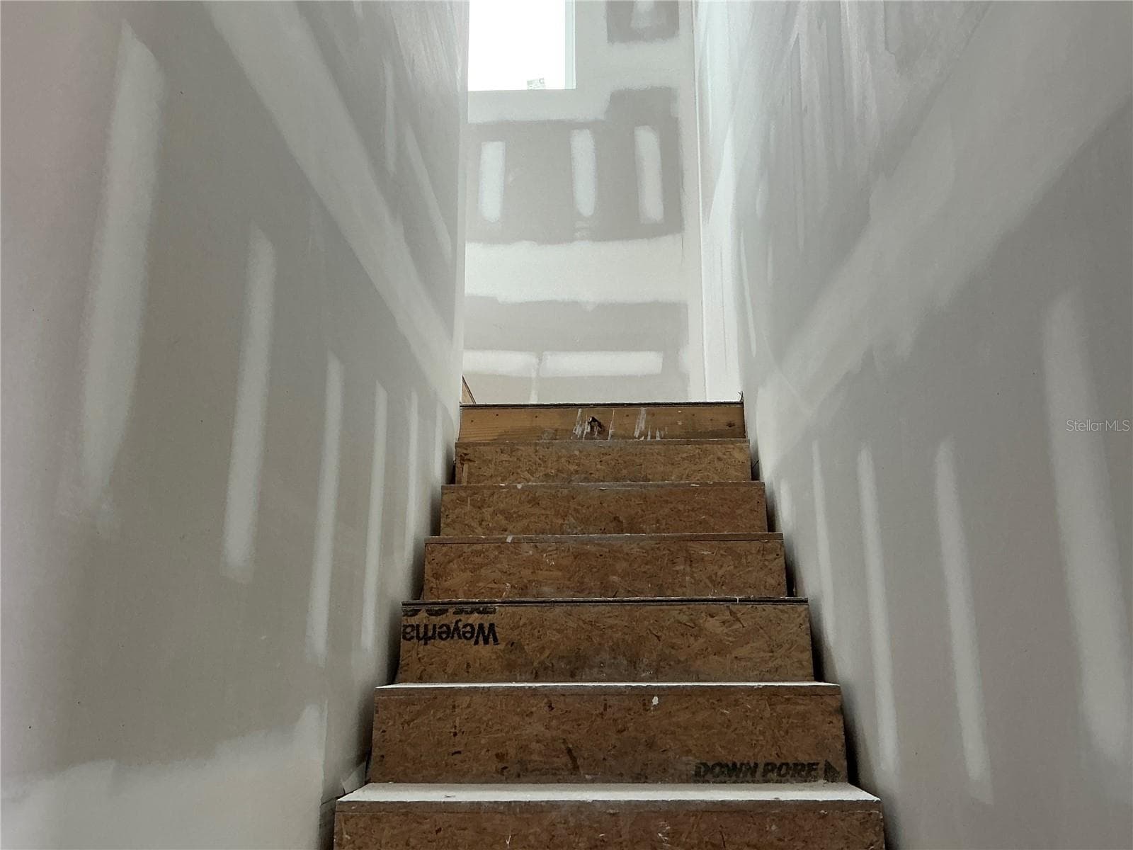 Going upstairs to the loft - 2829 4TH AVE N, ST PETERSBURG