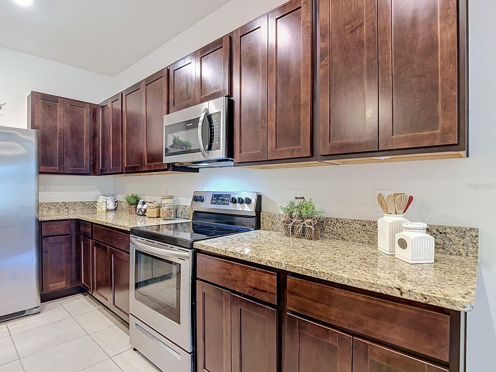 Townhouse at 3328 PLEASANT WILLOW CT, BRANDON, photo 10 of 27