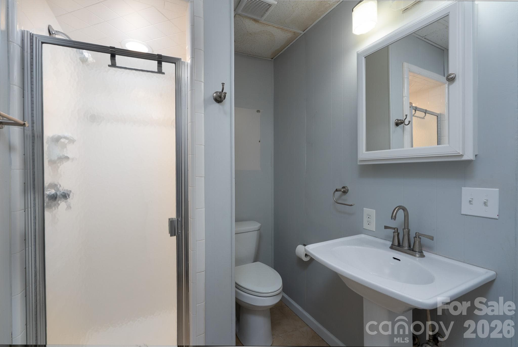 Full Bath Basement - Concord