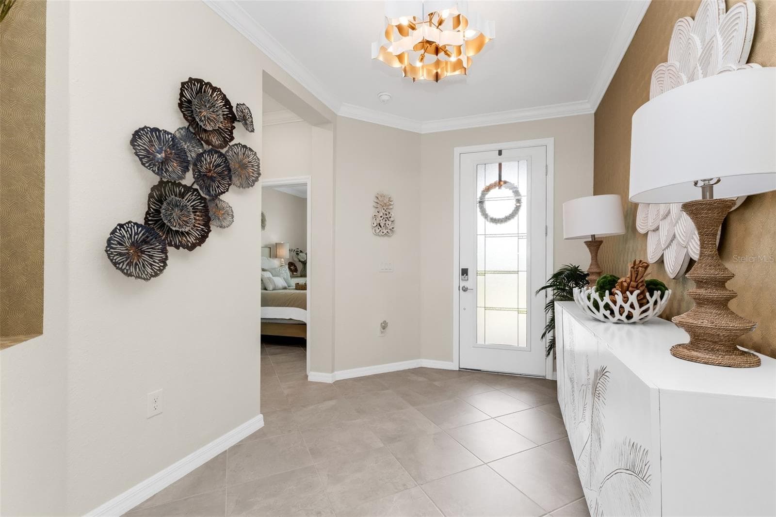 Single Family Residence at 17400 LUMINOUS AVE, VENICE, photo 44 of 70