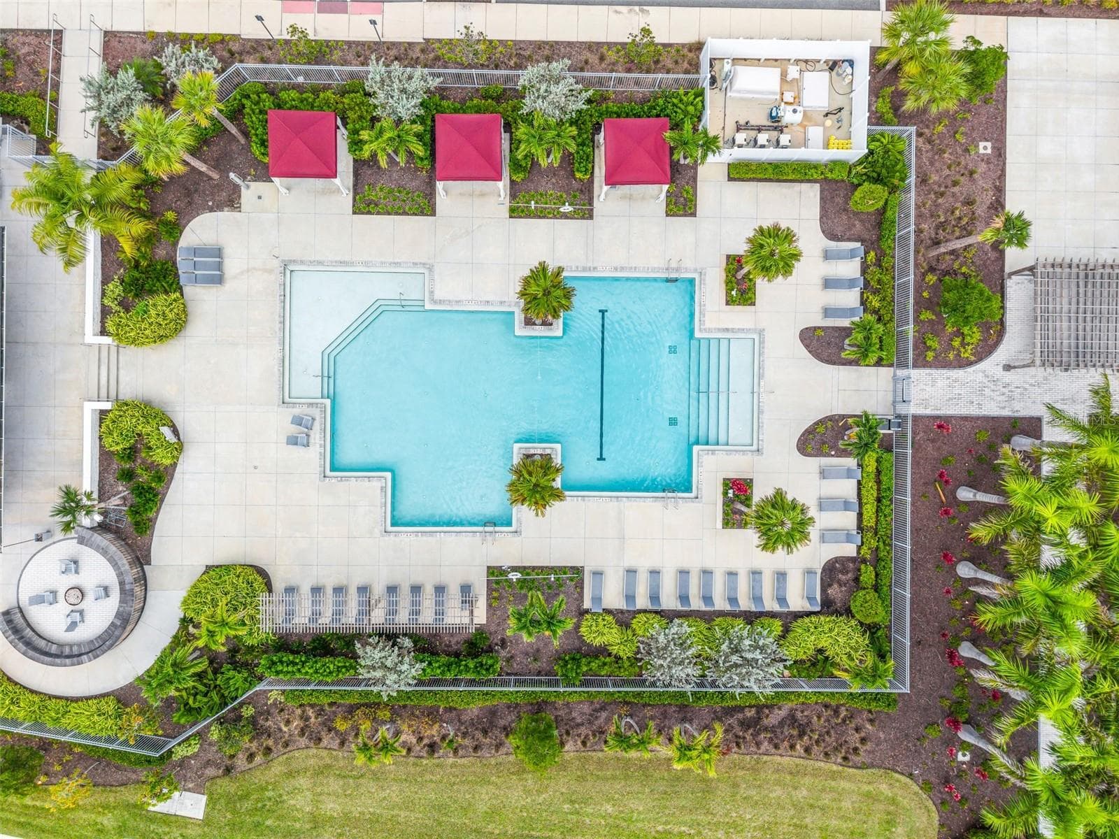 Single Family Residence at 17400 LUMINOUS AVE, VENICE, photo 61 of 70