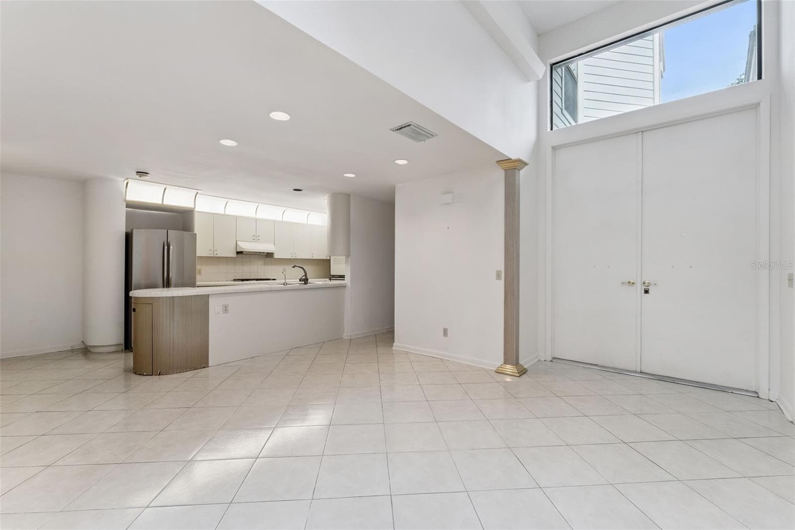 Townhouse at 221 PINE CONE LN, LONGWOOD, photo 9 of 61