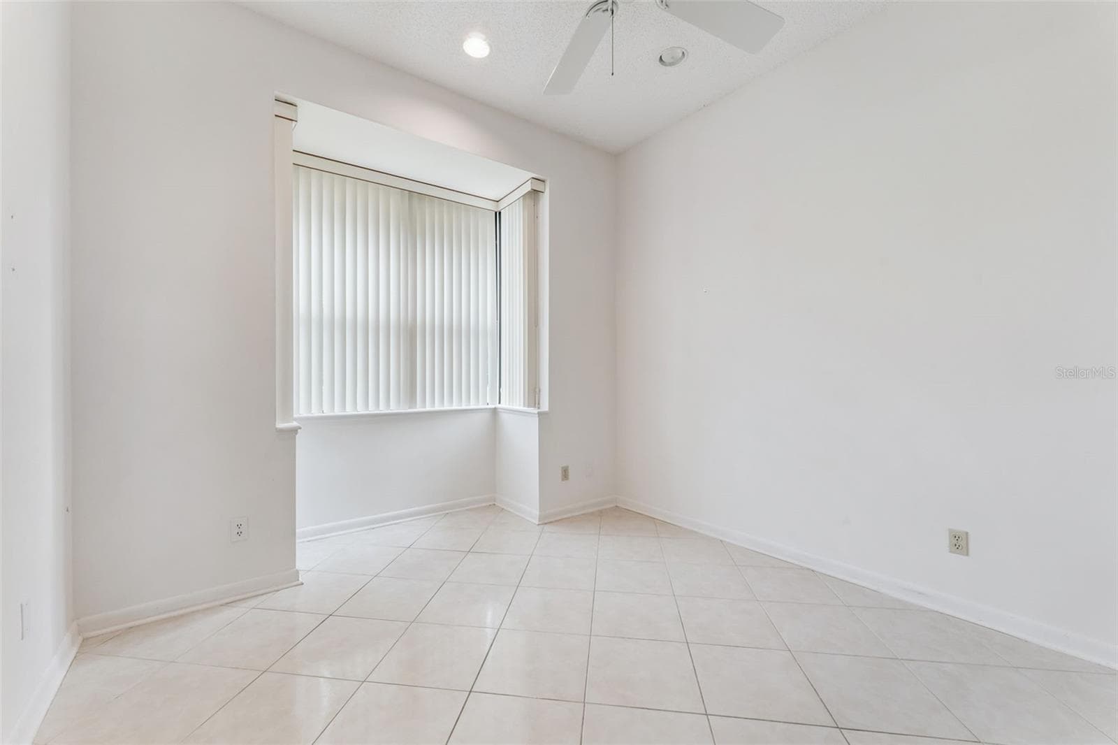 Townhouse at 221 PINE CONE LN, LONGWOOD, photo 23 of 61
