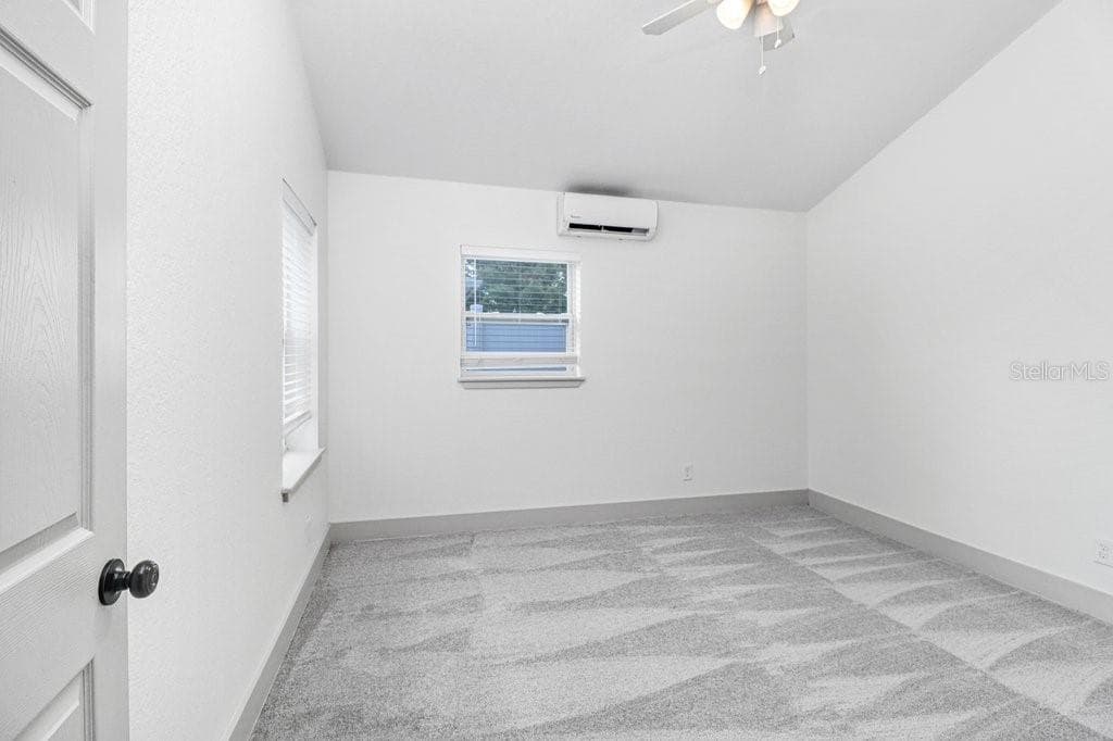 Single Family Residence at 3509 W ROGERS AVE, TAMPA, photo 25 of 45