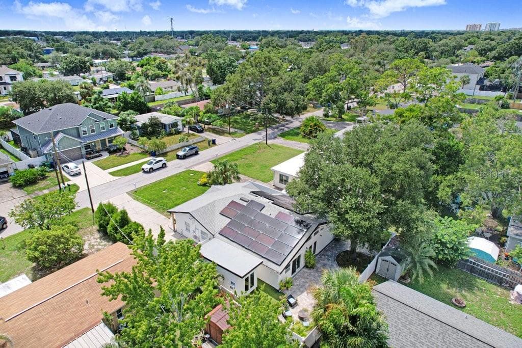 Single Family Residence at 3509 W ROGERS AVE, TAMPA, photo 37 of 45