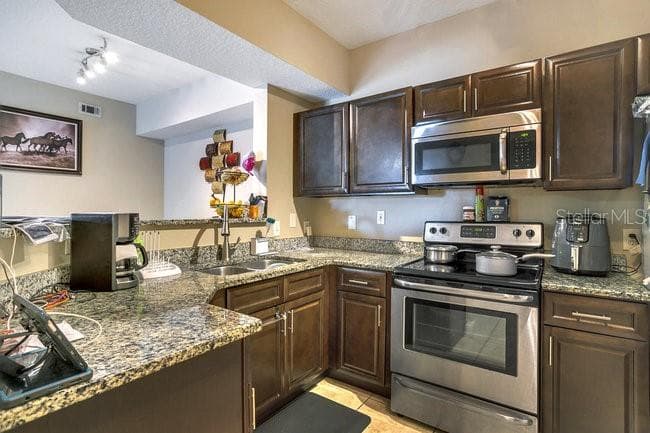 Condominium at 3702 PALM DESERT LN #5414, ORLANDO, photo 8 of 27