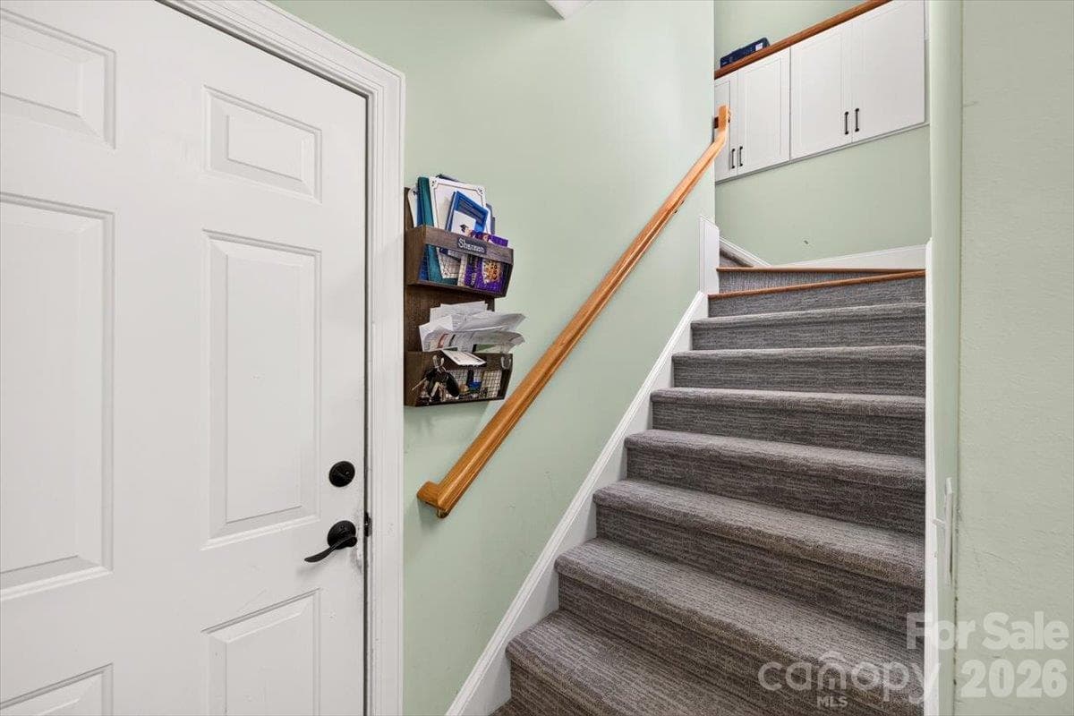 Single Family Residence at 8705 Dartmoor Place, Charlotte, photo 22 of 44
