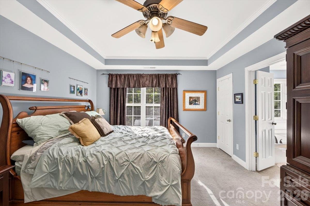Single Family Residence at 8705 Dartmoor Place, Charlotte, photo 32 of 44