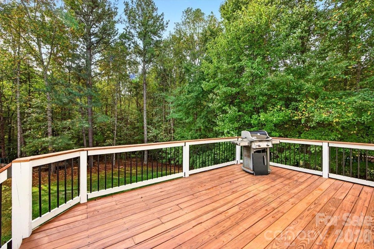 Single Family Residence at 8705 Dartmoor Place, Charlotte, photo 43 of 44
