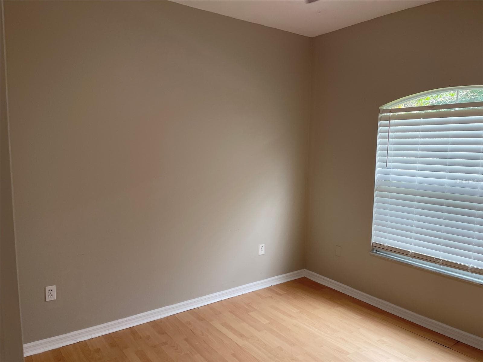 Room #2 - 3930 PORT SEA PL, KISSIMMEE