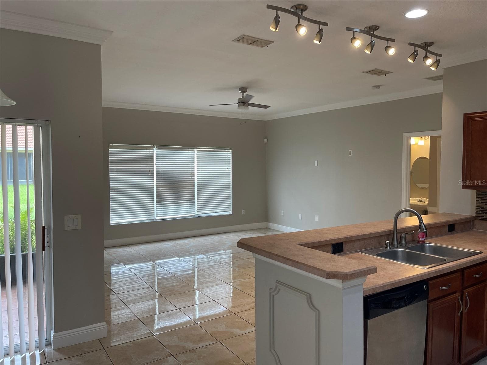 Single Family Residence at 3930 PORT SEA PL, KISSIMMEE, photo 19 of 64