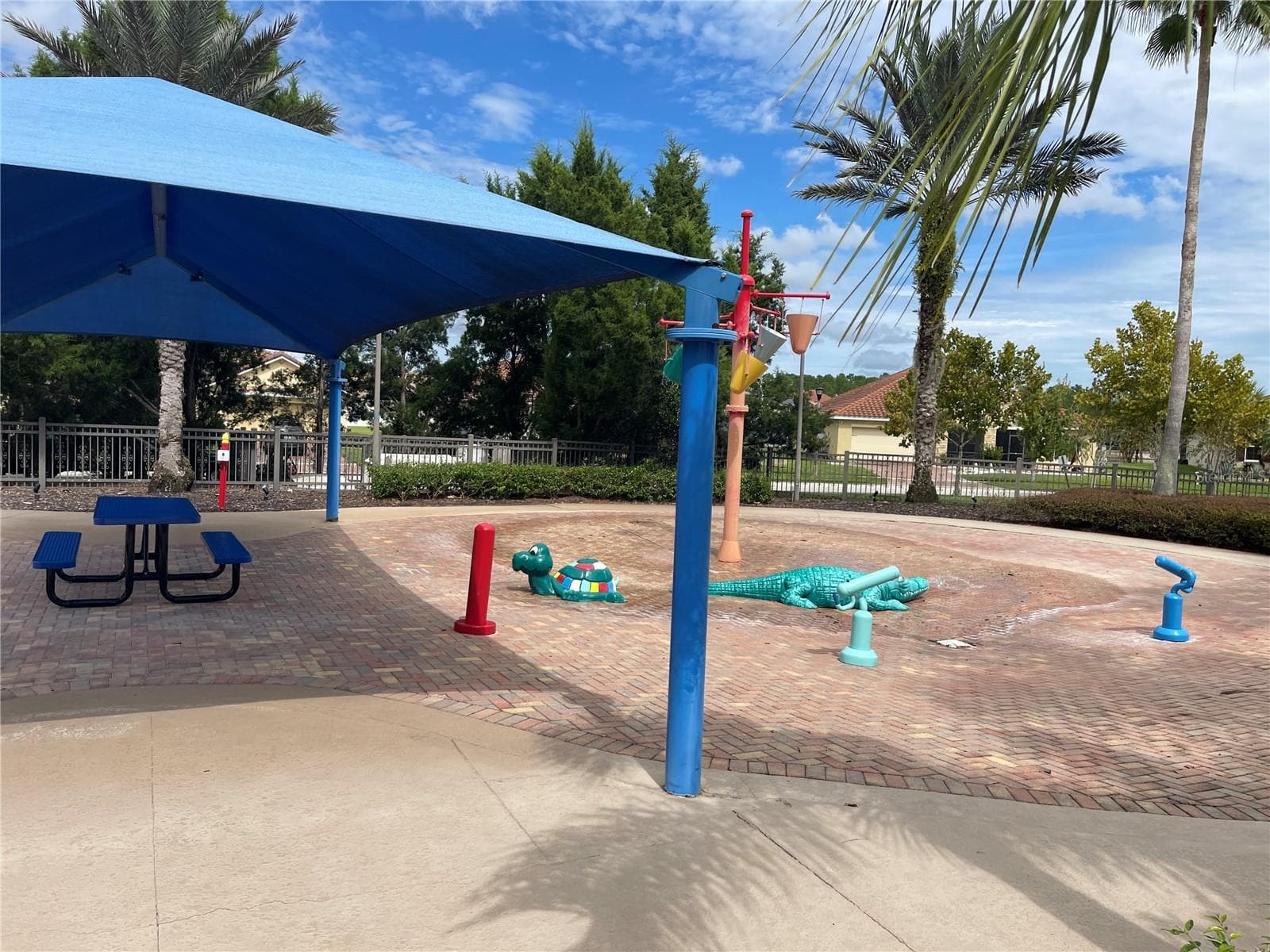 Community Splash Pad & Shaded Picnic Area - 3930 PORT SEA PL, KISSIMMEE