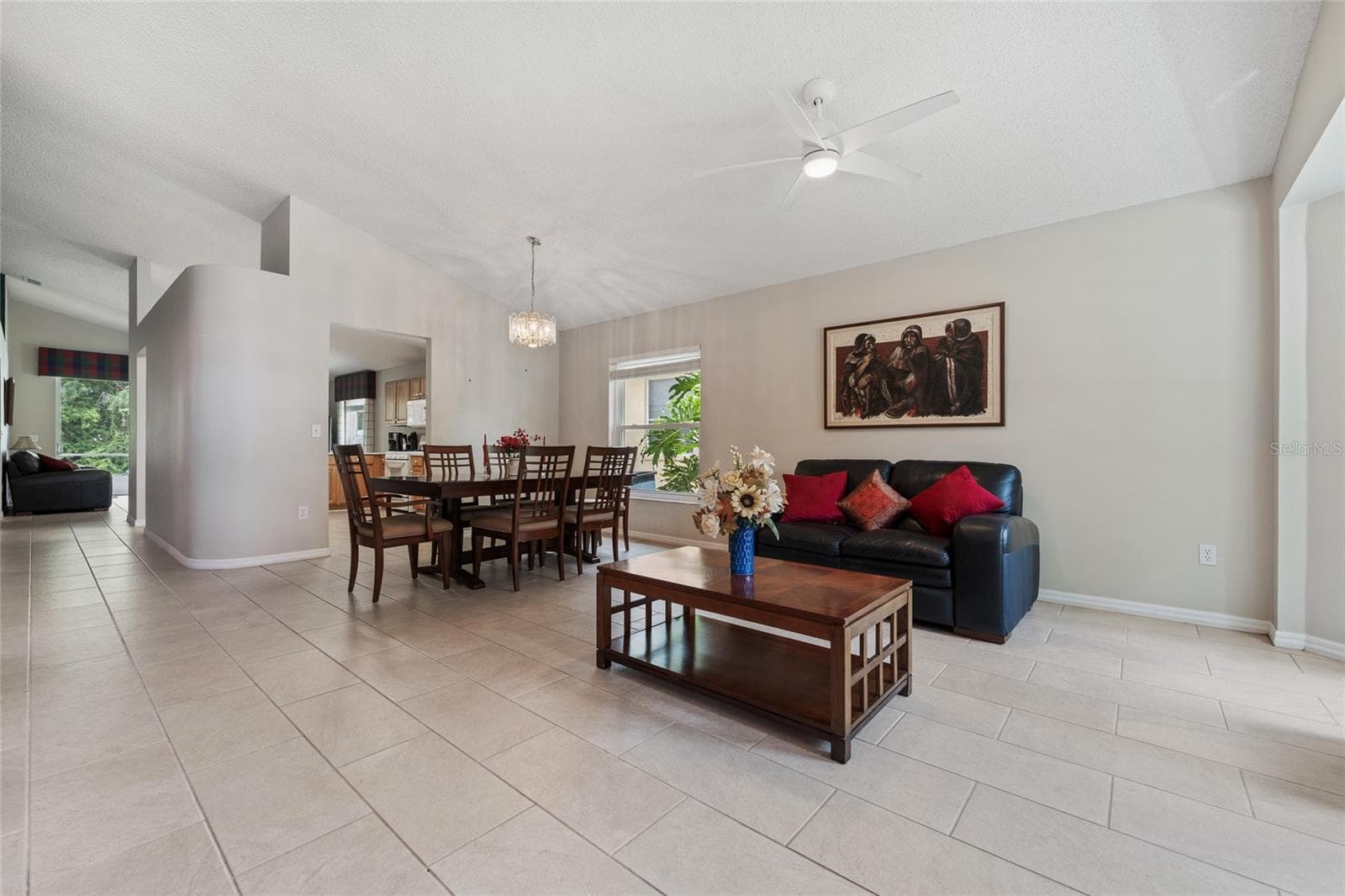 Single Family Residence at 2955 SABEL OAK PL, OVIEDO, photo 3 of 26