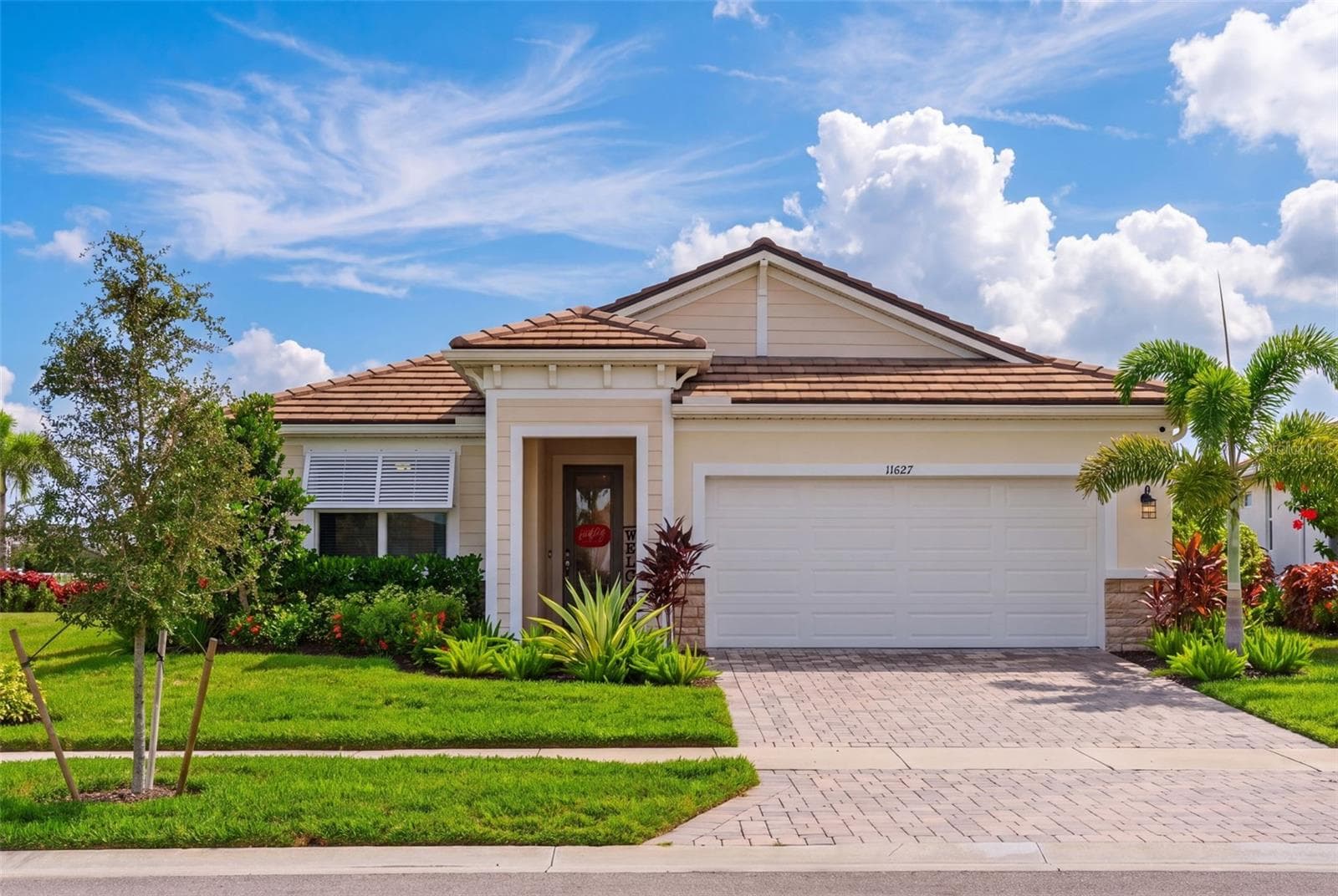 Single Family Residence at 11627 MYAKKA BLUE DR, VENICE, photo 63 of 174
