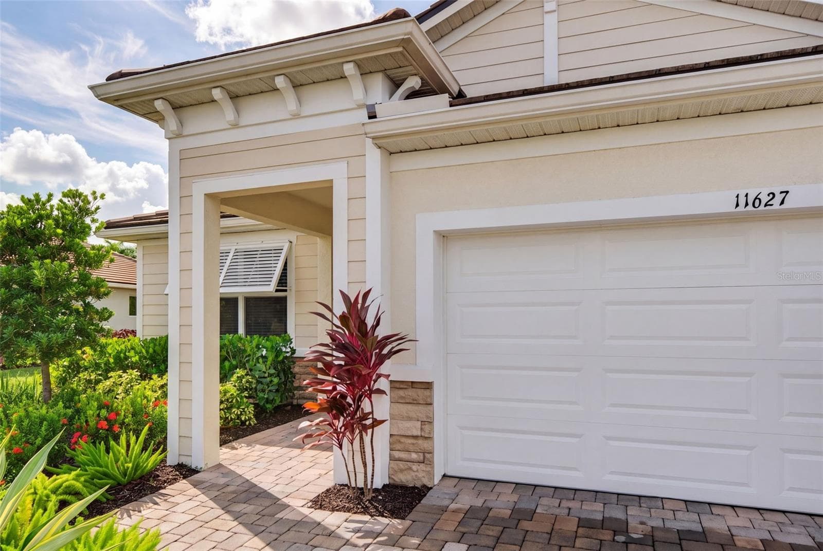 Single Family Residence at 11627 MYAKKA BLUE DR, VENICE, photo 65 of 174
