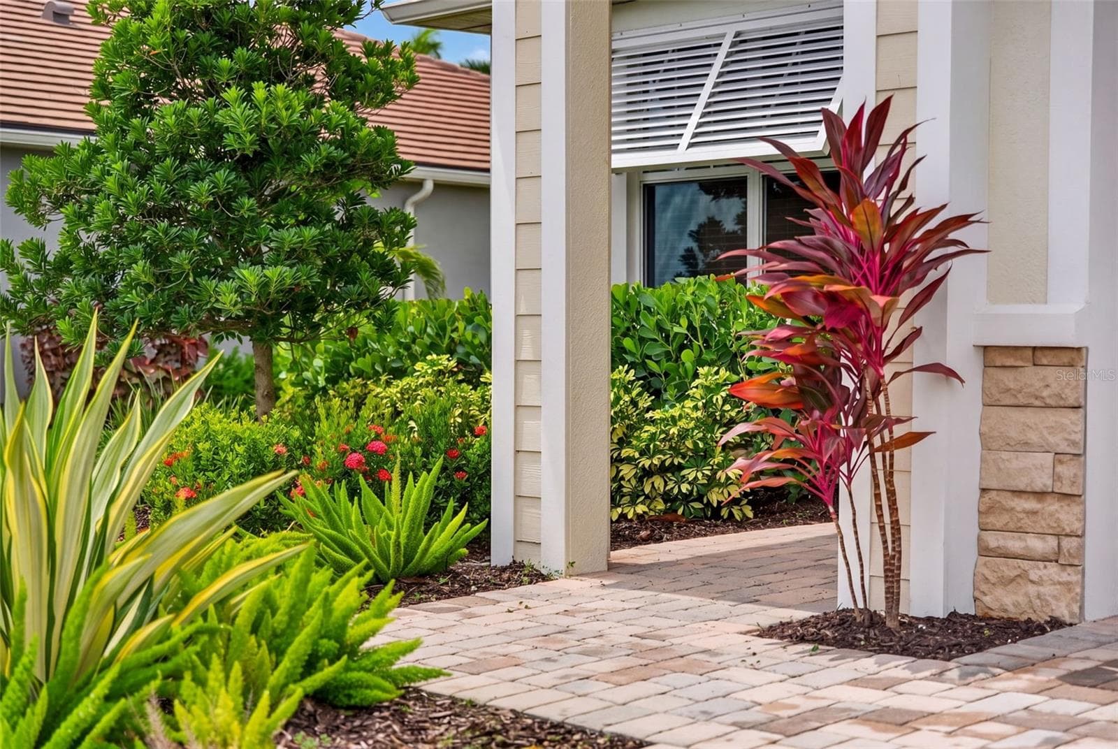 Single Family Residence at 11627 MYAKKA BLUE DR, VENICE, photo 67 of 174