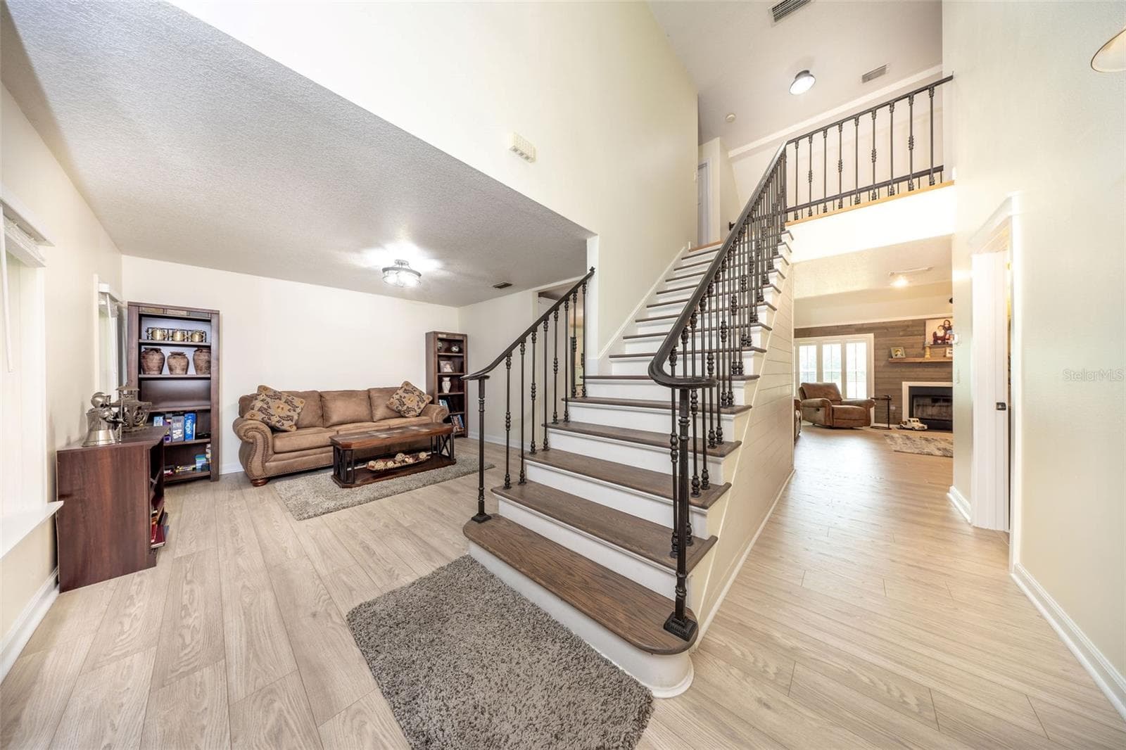 Single Family Residence at 315 N ORANGE AVE, SANFORD, photo 12 of 86