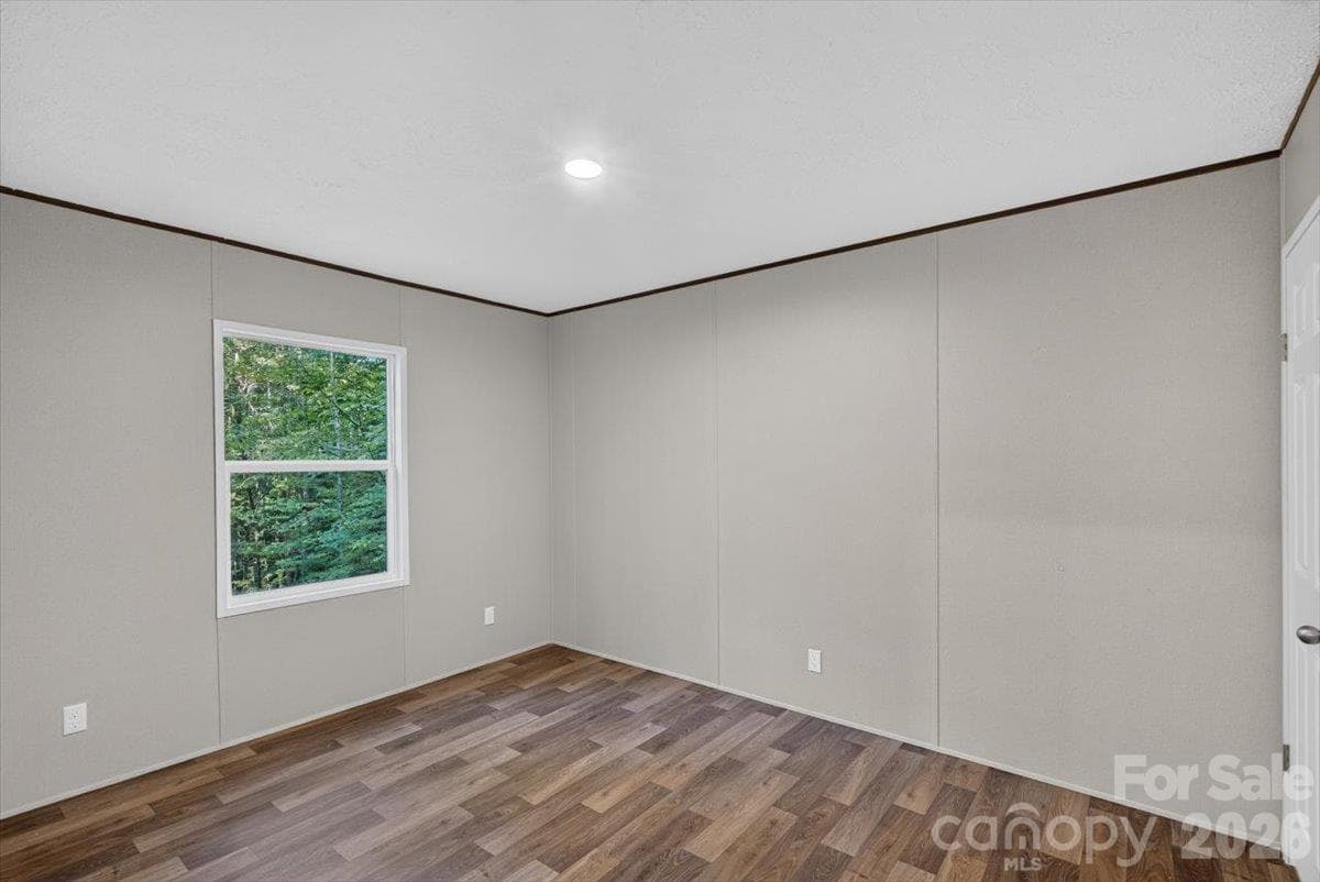 Single Family Residence at 1020 Freedom Drive, Statesville, photo 16 of 27
