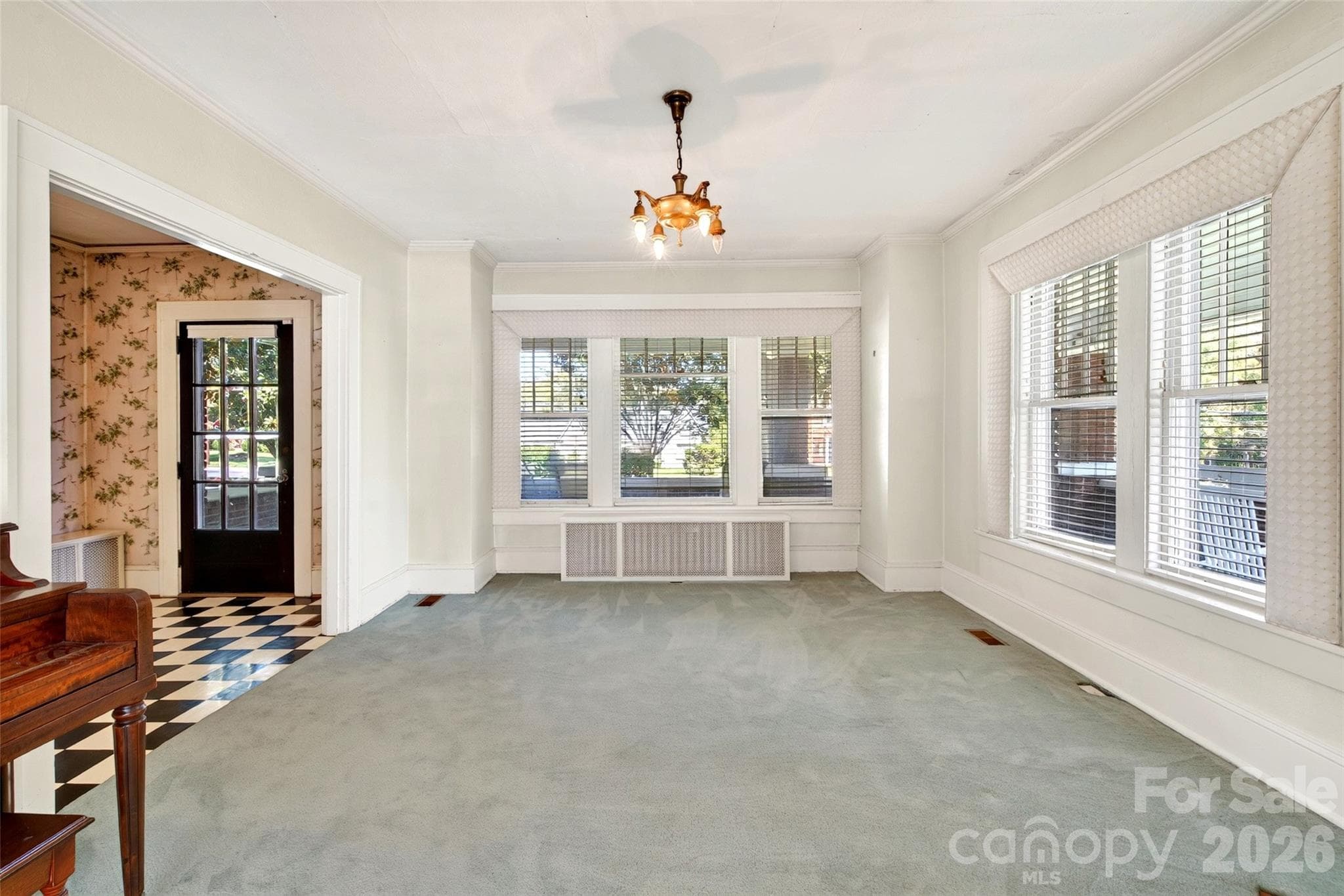 Formal Living Room - 606 A Rutherford Road, Marion