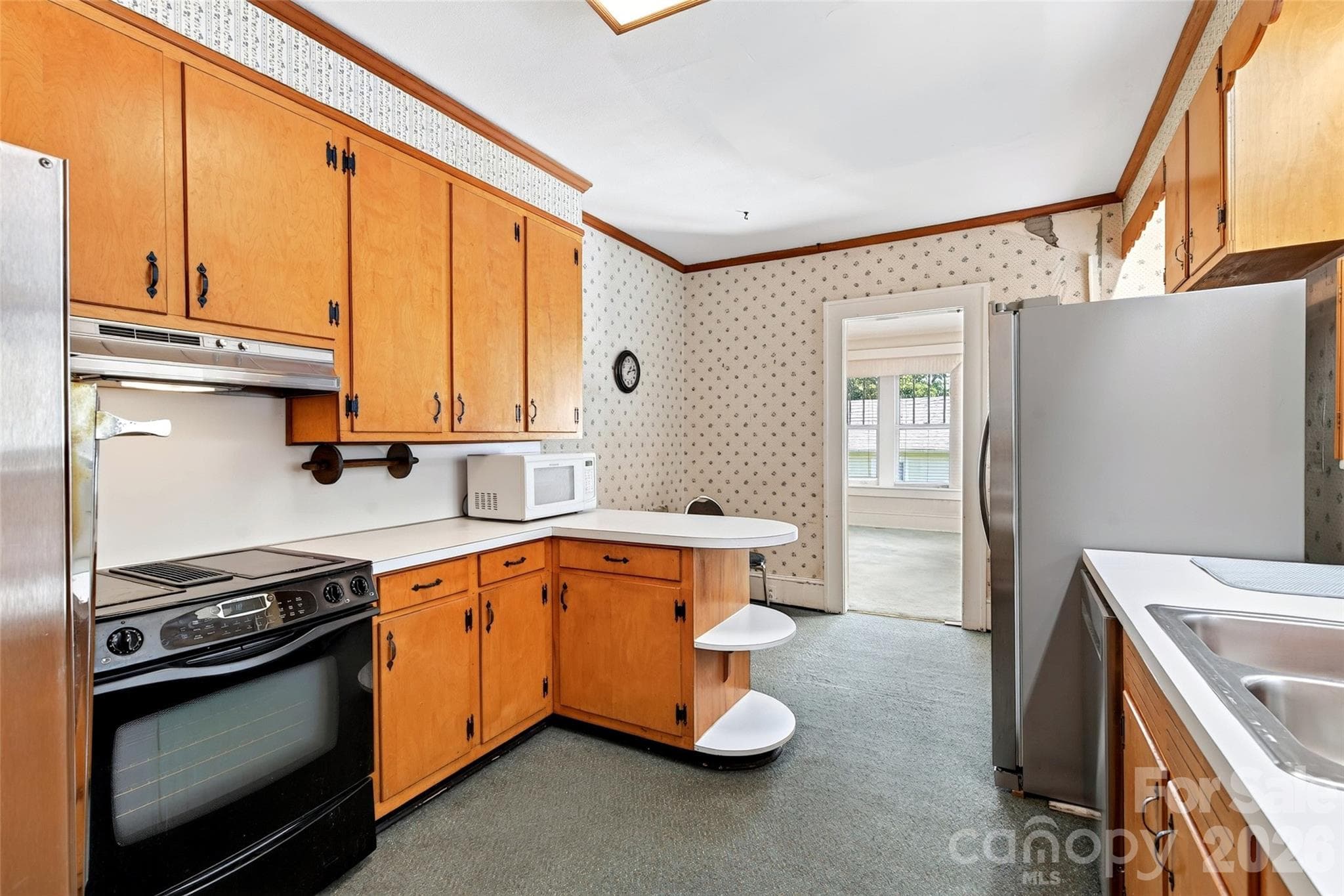 Single Family Residence at 606 A Rutherford Road, Marion, photo 15 of 48