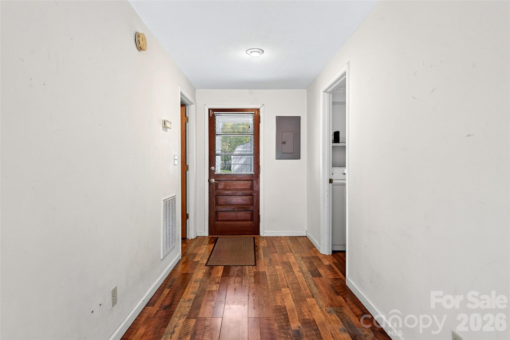 Entrance - 606 A Rutherford Road, Marion