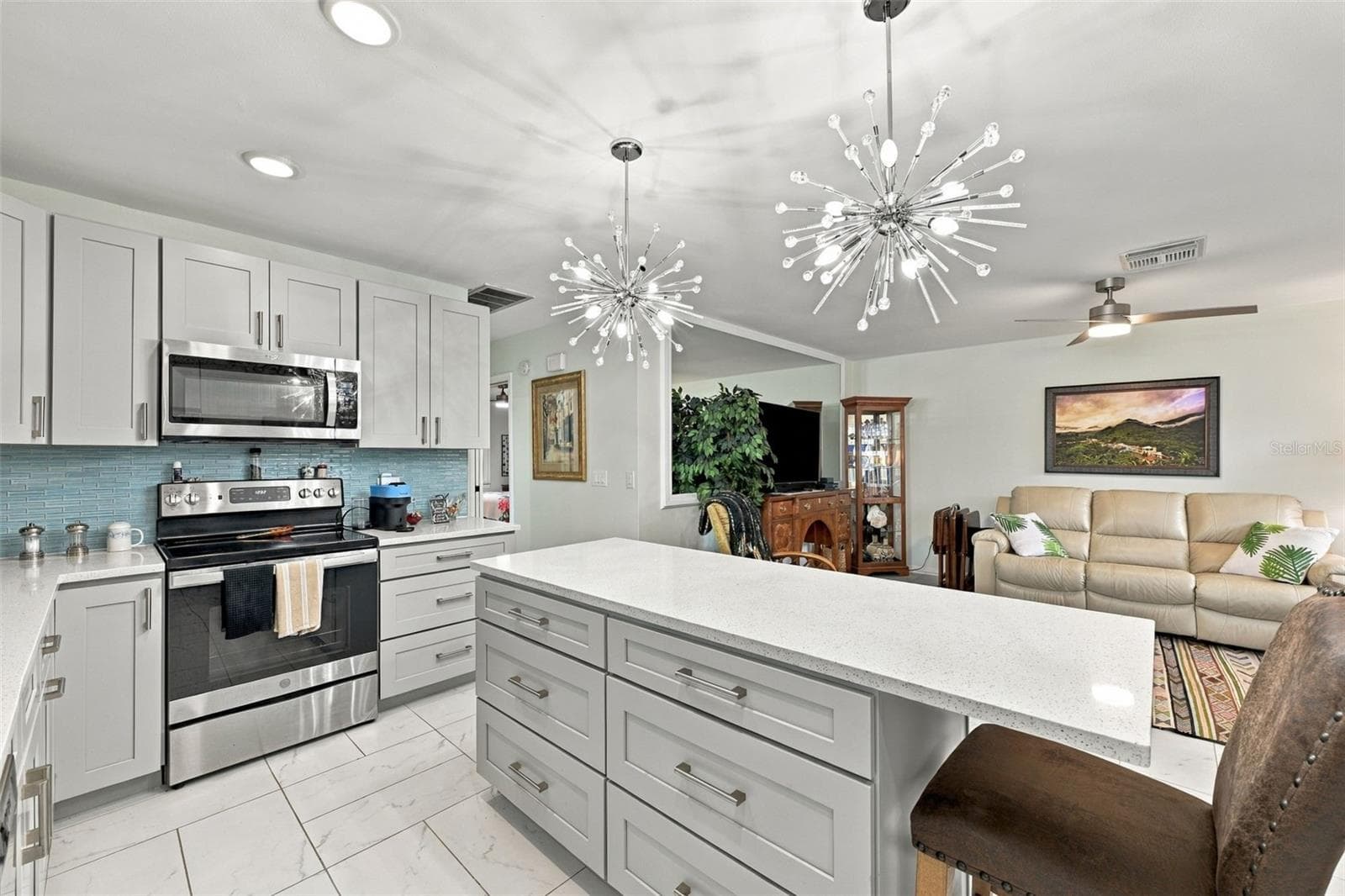 The Kitchen - 202 GLOUCESTER BLVD #357, SUN CITY CENTER